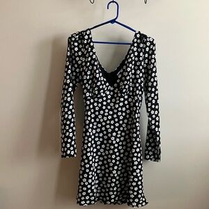 Princess Polly Black and White Floral Long Sleeve Dress